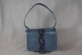 ausgefallene Handtasche Echtleder und Jeans -