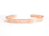 Kupfer Armreif LET YOUR LIGHT SHINE handgestempelt 6mm breit glänzend ungeschwärzt -