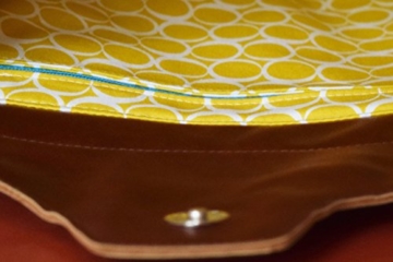 Schultertasche, Handtasche aus Designerstoffen mit Kunstleder, Handgemacht, Einzelstück, Unikat - 