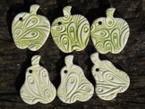 Set von 6 Keramik Geschenkanhänger Gift Tags Anhänger Apfel und Birne in grün -